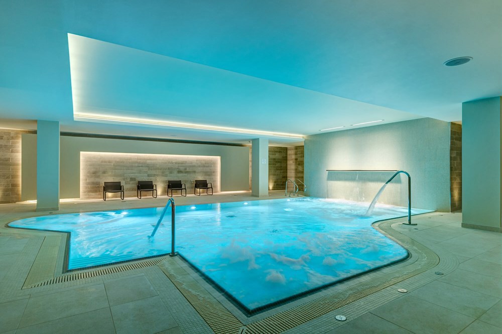 Acb Spa Pool Angle Dsc04082