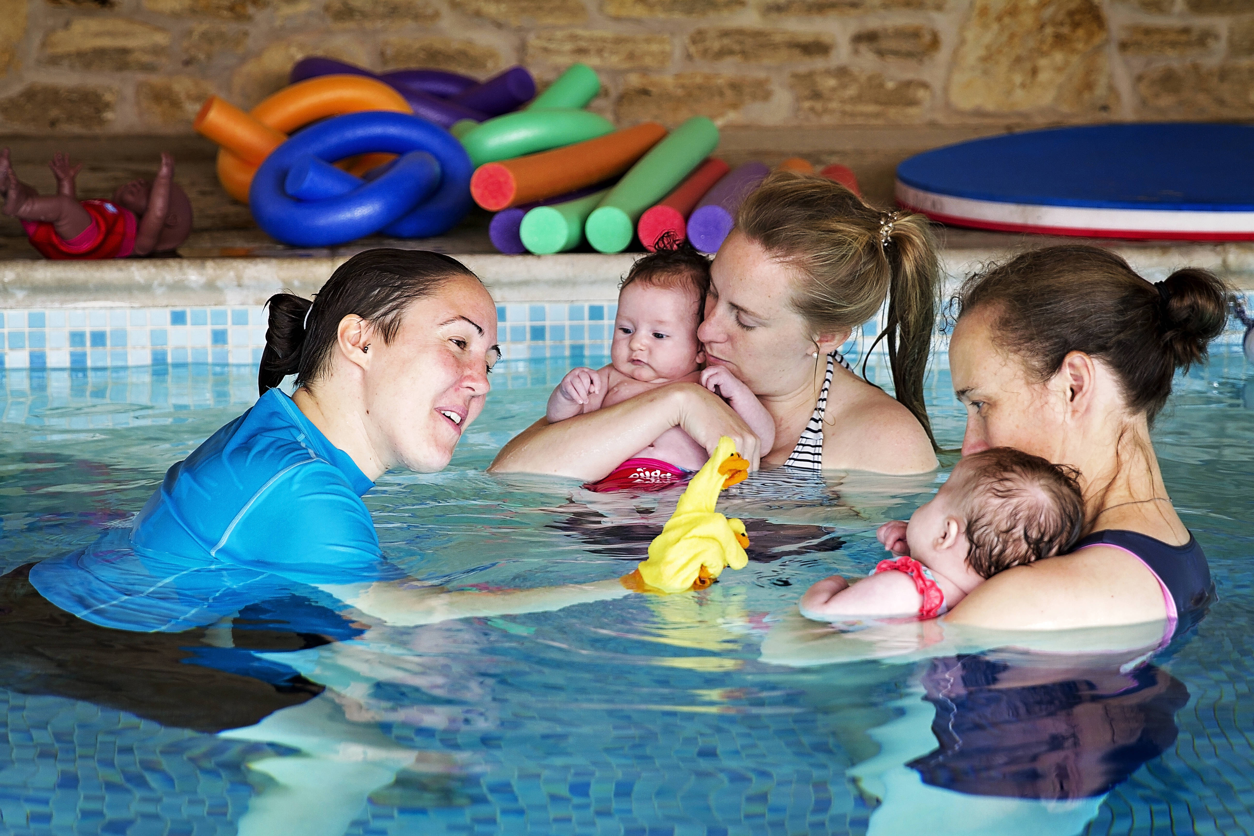 Puddle Ducks What Age Can My Baby Start Swimming Bagshot Sonning